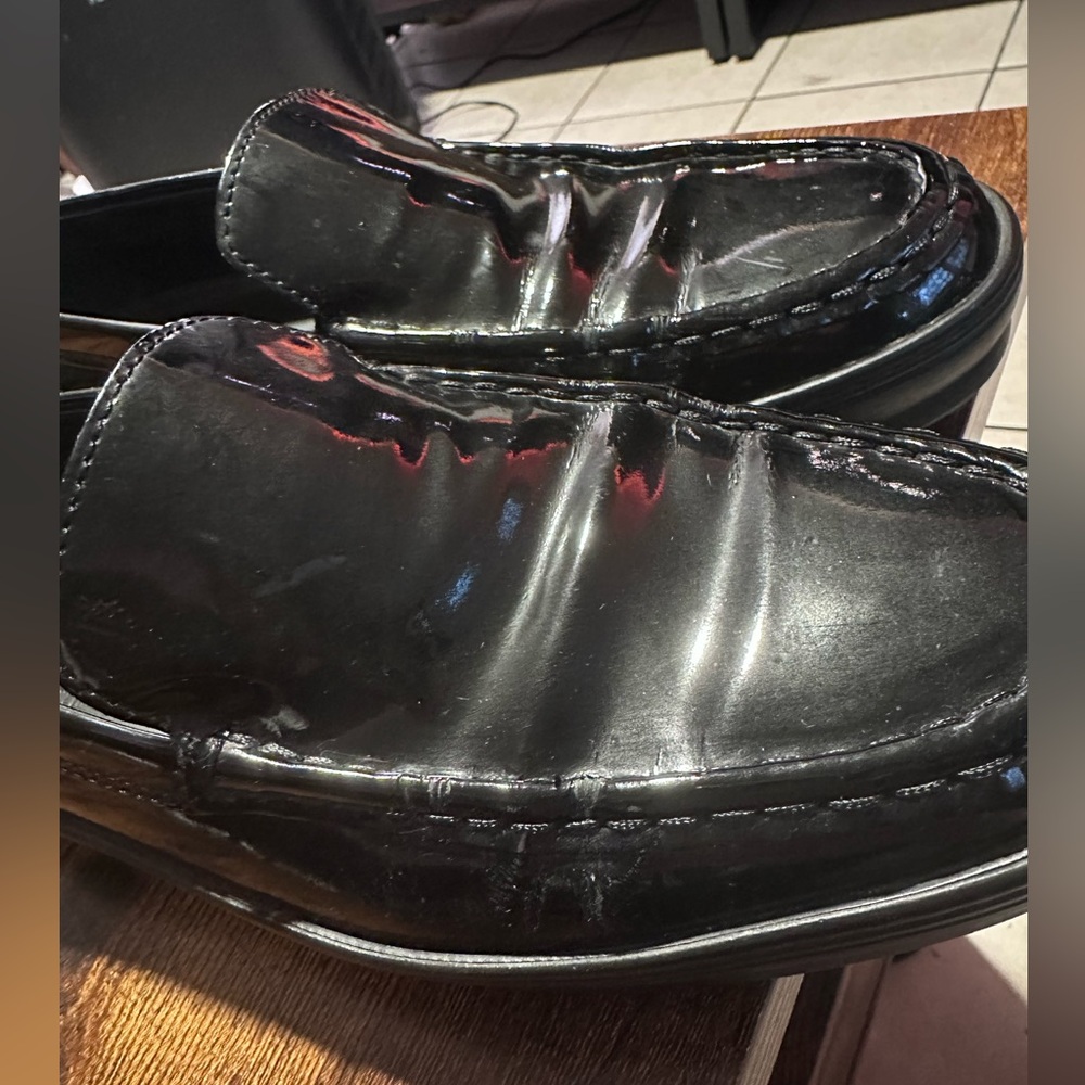Tod's Black Patent Leather Penny Loafers 38 1/2 - Picture 9 of 10